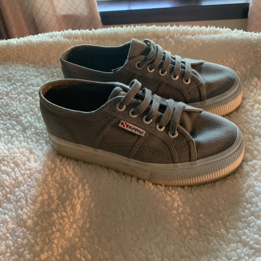 superga platform grey